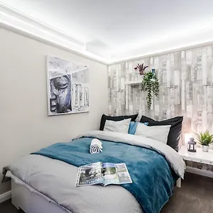 Roeck Premier Downtown Budapest